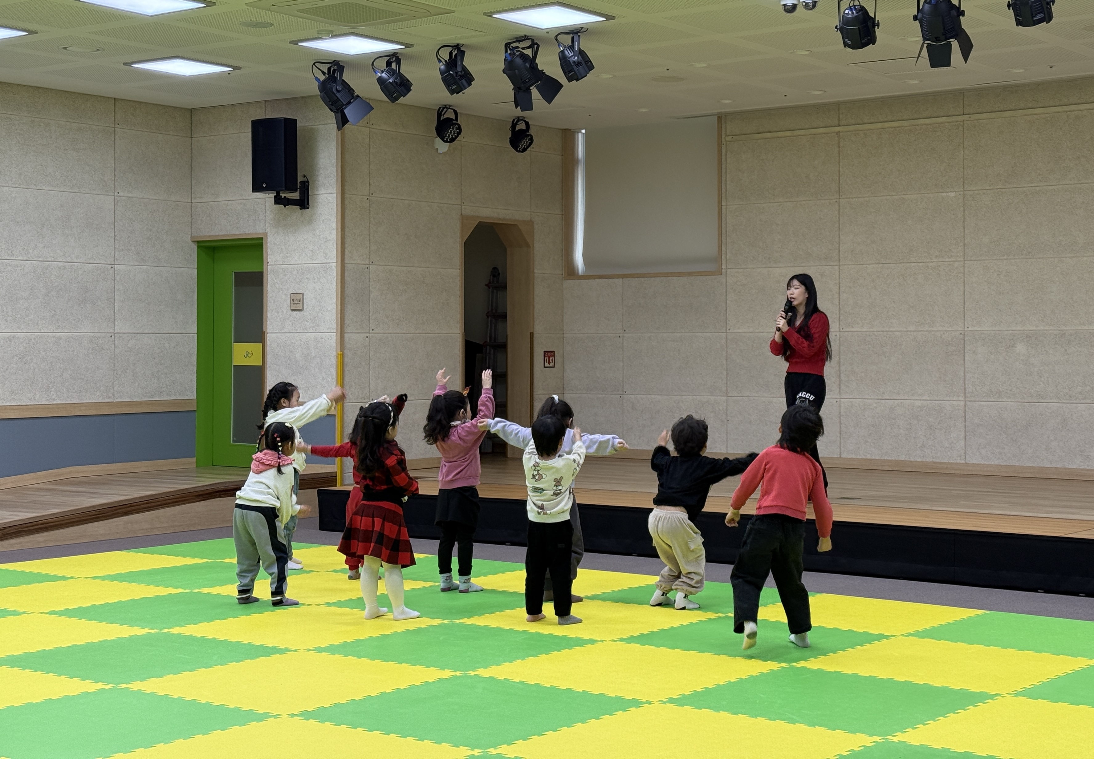 2026.1.7.[ LET'S DANCE]-하츠투하트 