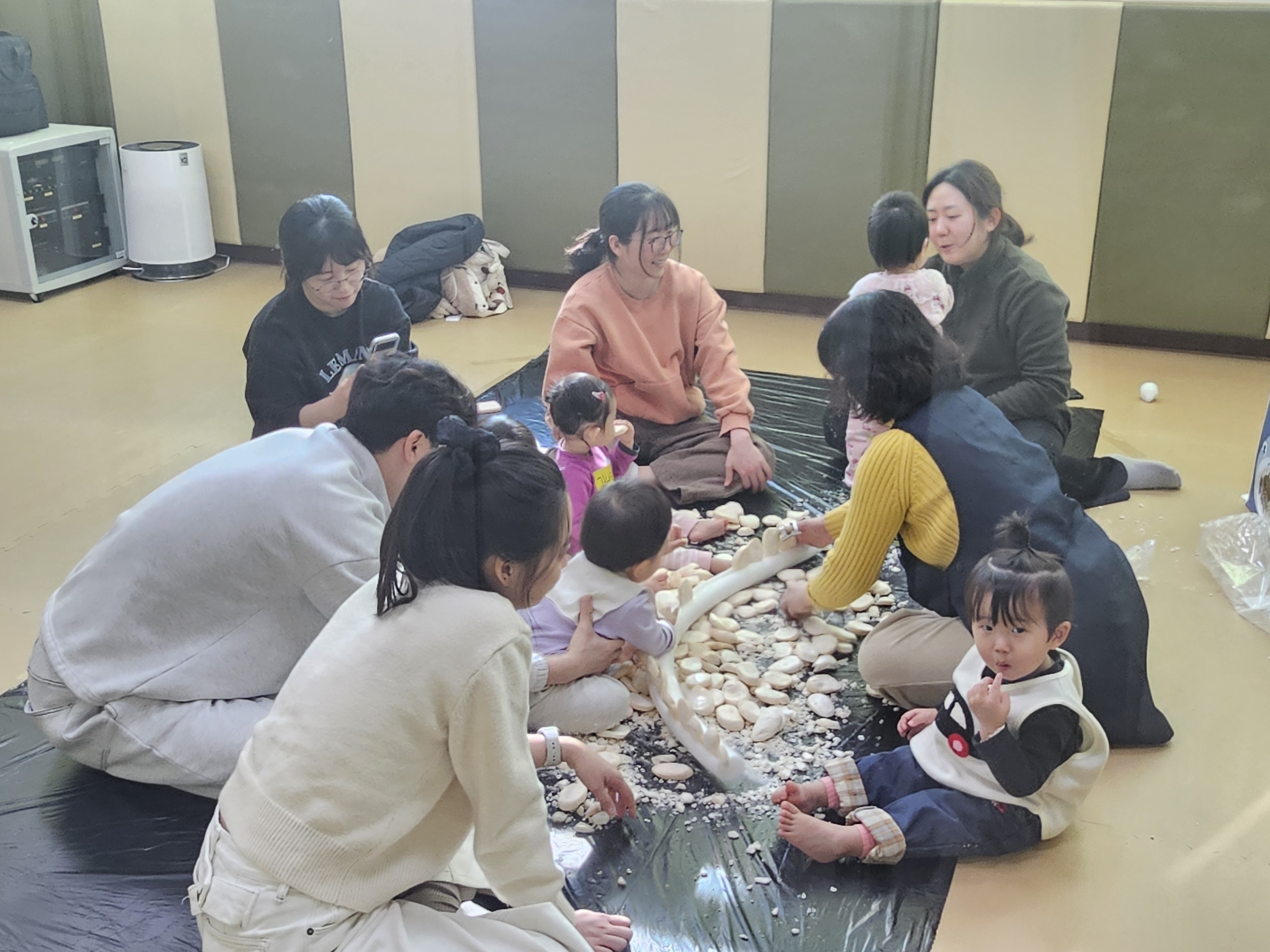 2026.1. 23. [노래하는 크레용] 상어가 나타났다. 이미지