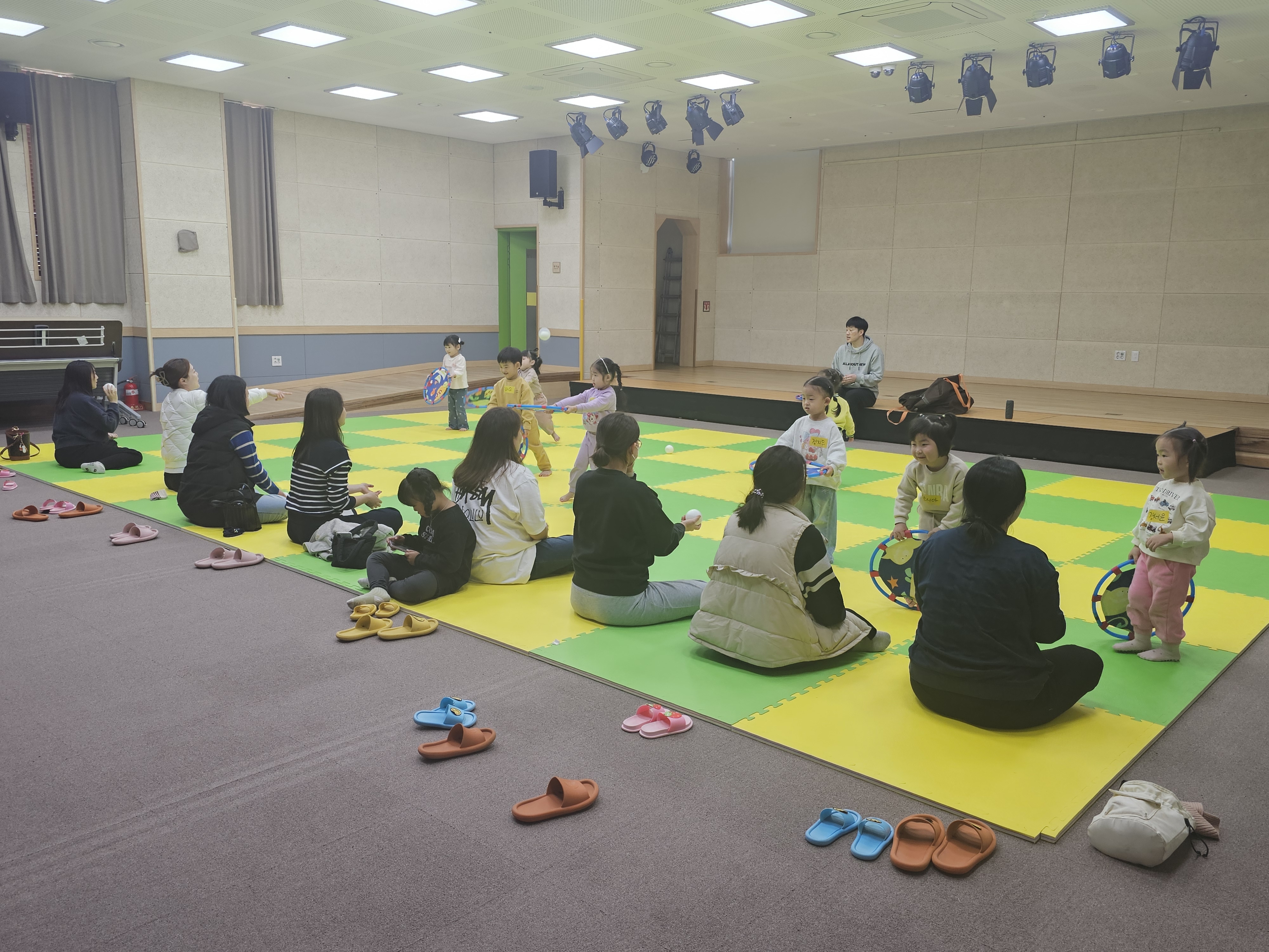 2026. 3. 6. [콩콩플레이] 공튕기기 이미지