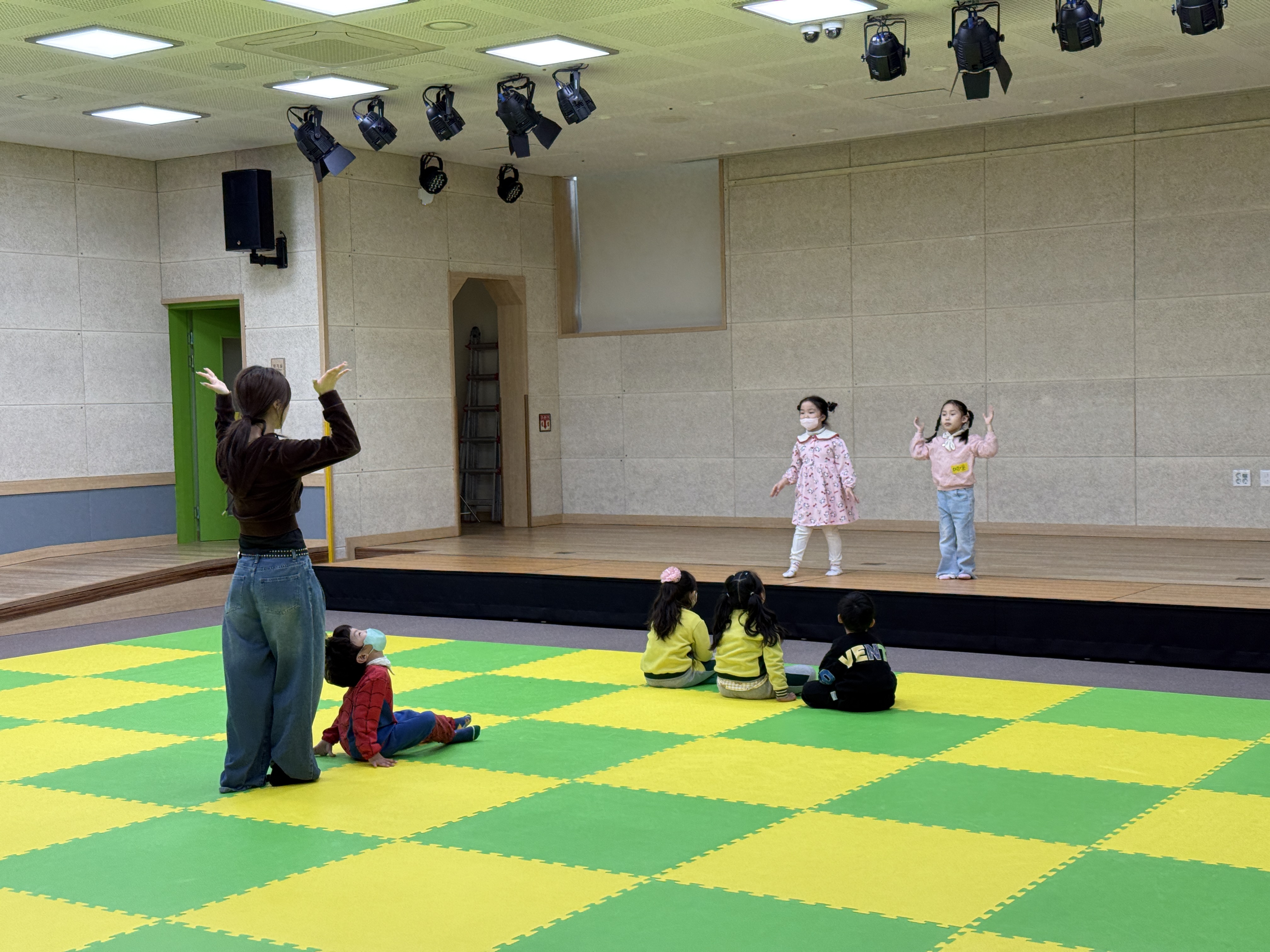 2026.3.25.[ LET'S DANCE] - 르세라핌 'SPAGHETTI 3' 이미지