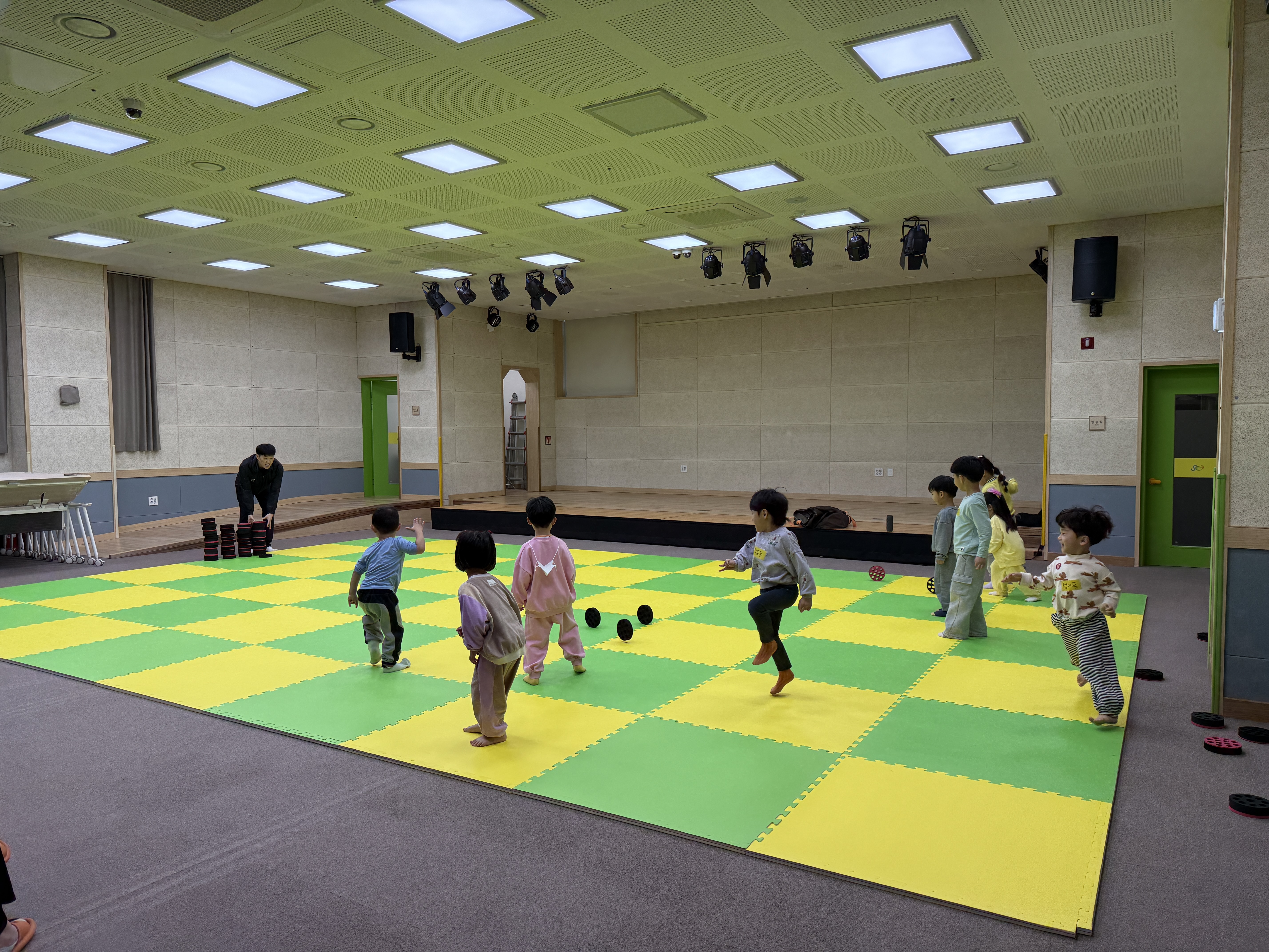 2026.3. 30. [유아체육] - 연탄놀이 이미지