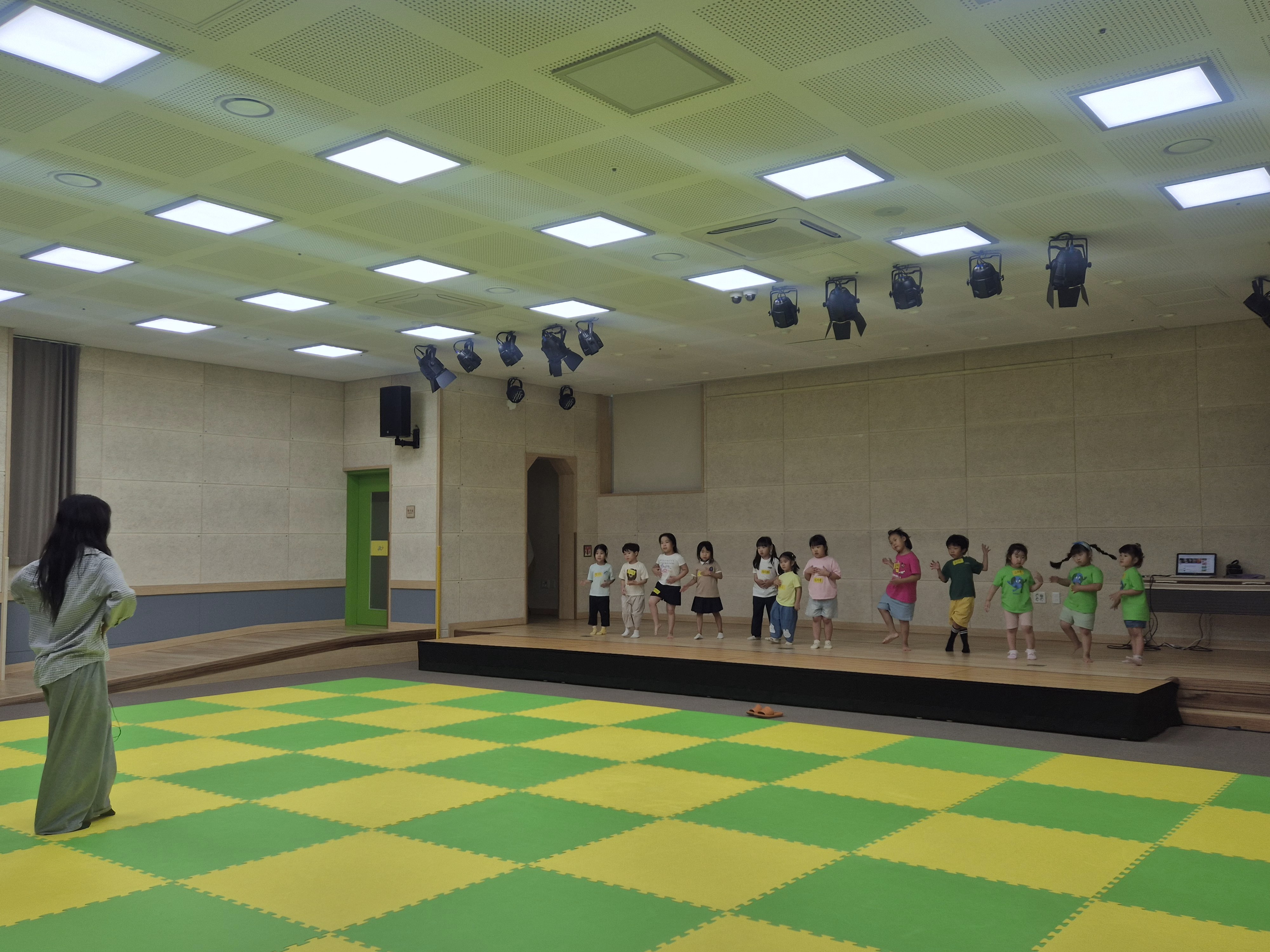 2026. 7.8.[ LET'S DANCE] - 아이릿 