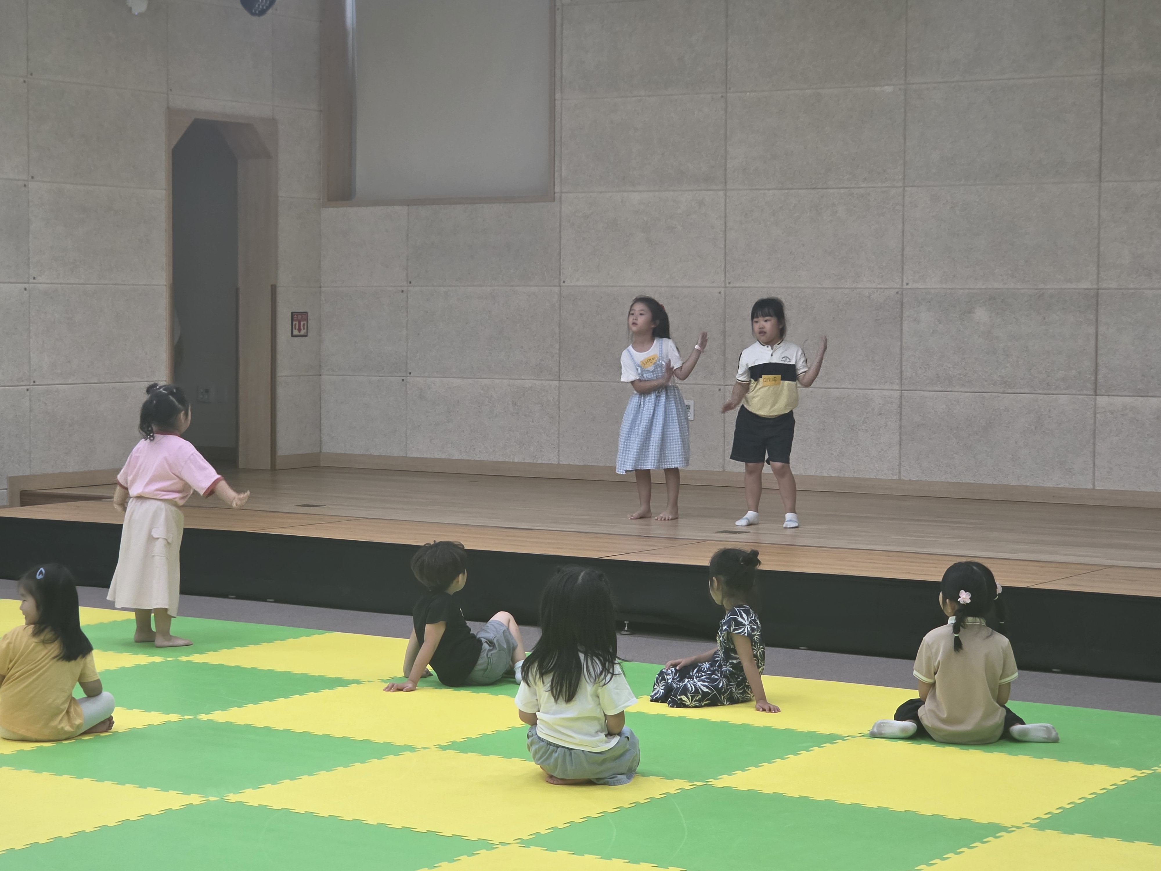 2026.9.2.[ LET'S DANCE] - 리센느 
